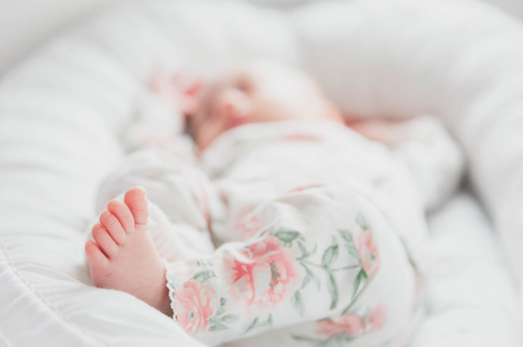 Gambar bayi sedang tertidur pulas